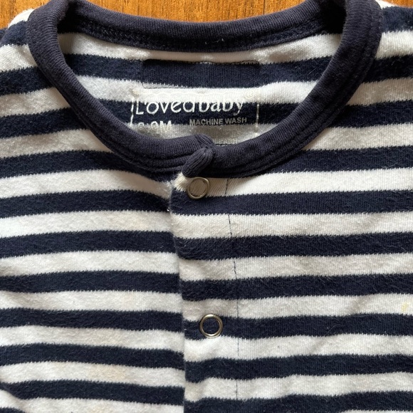 L’ovedbaby footed onesie, 6-9 months - Picture 2 of 3